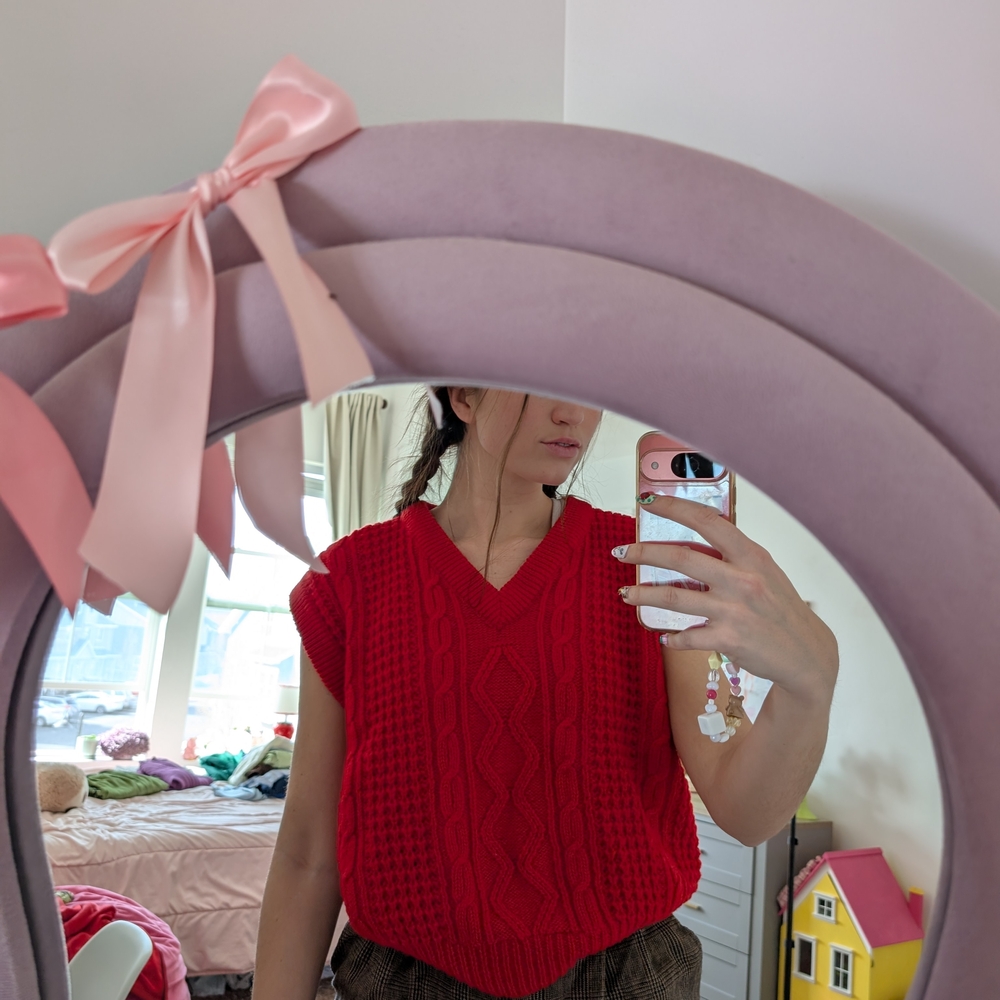 Bright Red Cable Knit V-Neck Sweater Vest Size Large